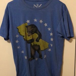 Unique graphic t shirt men’s M
